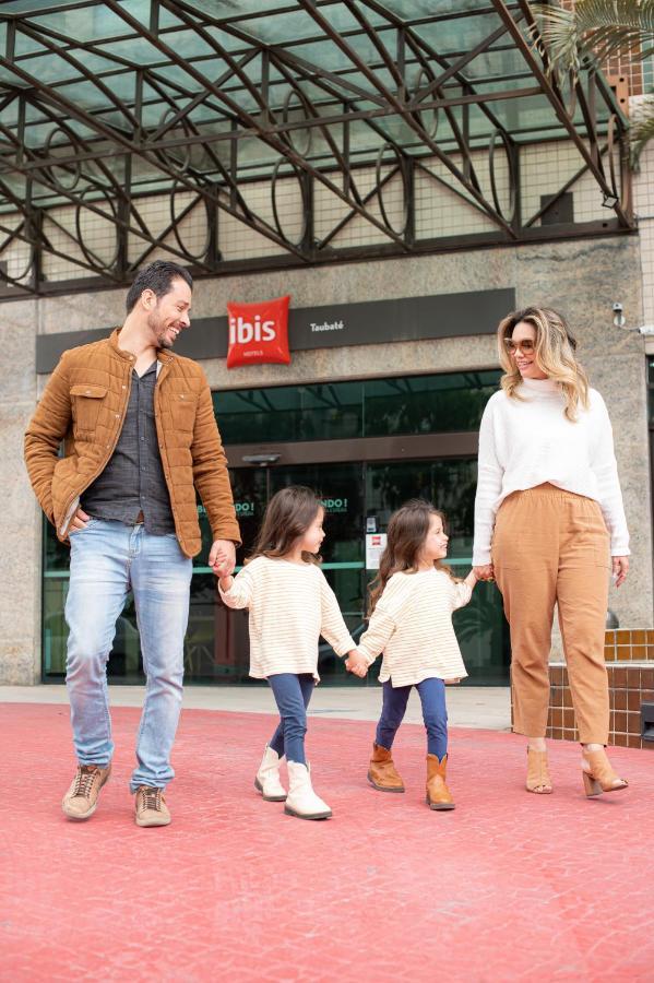Hotel Ibis Taubaté Exterior foto